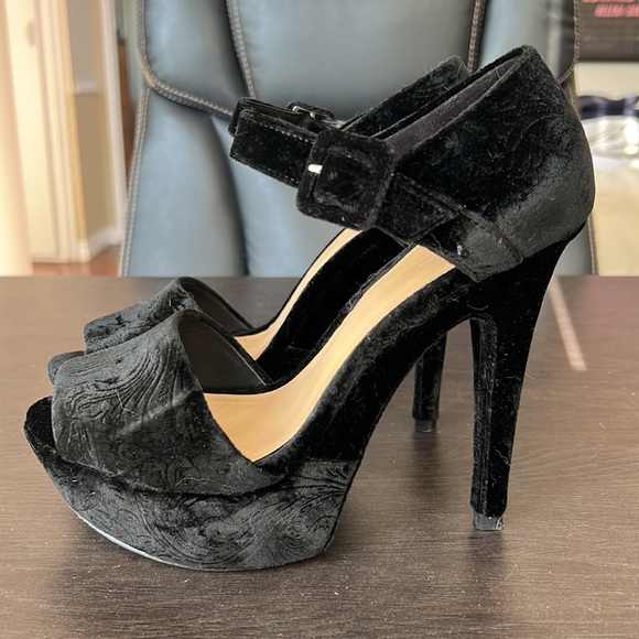 SOLD Zara Black Velvet Platform Heels - Picture 2 of 4
